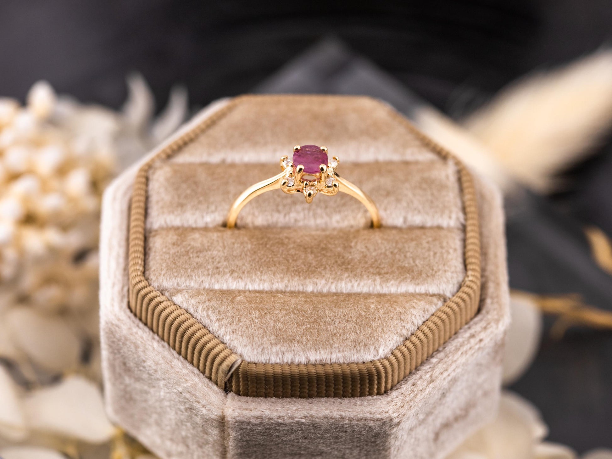 Vintage Ruby and diamond ring 10k solid gold