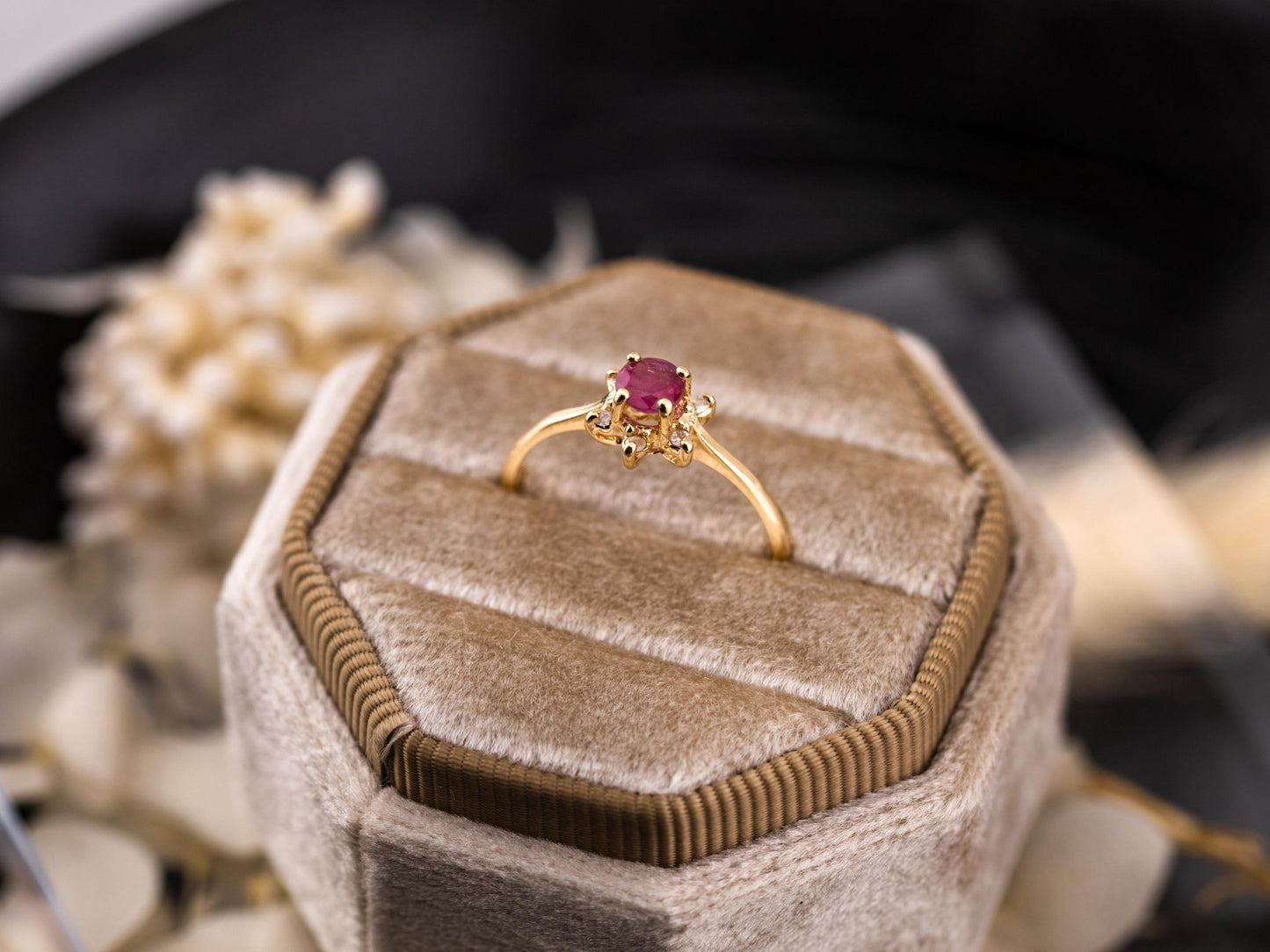 Vintage Ruby and diamond ring 10k solid gold