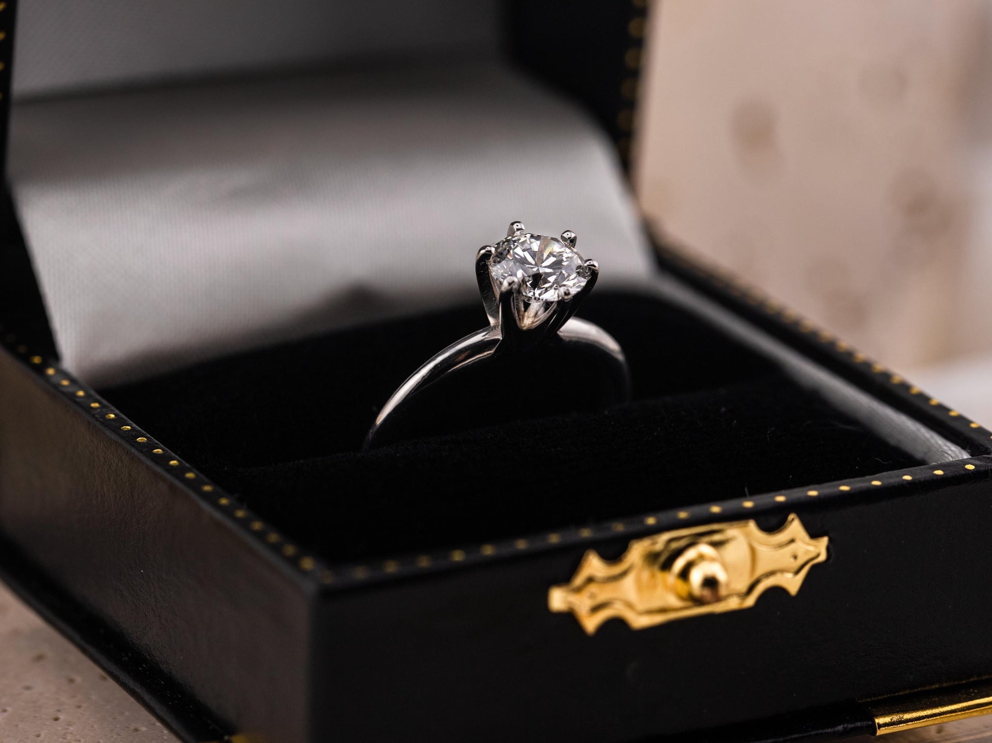 Diamond engagement ring lab diamond ring 14k solid gold