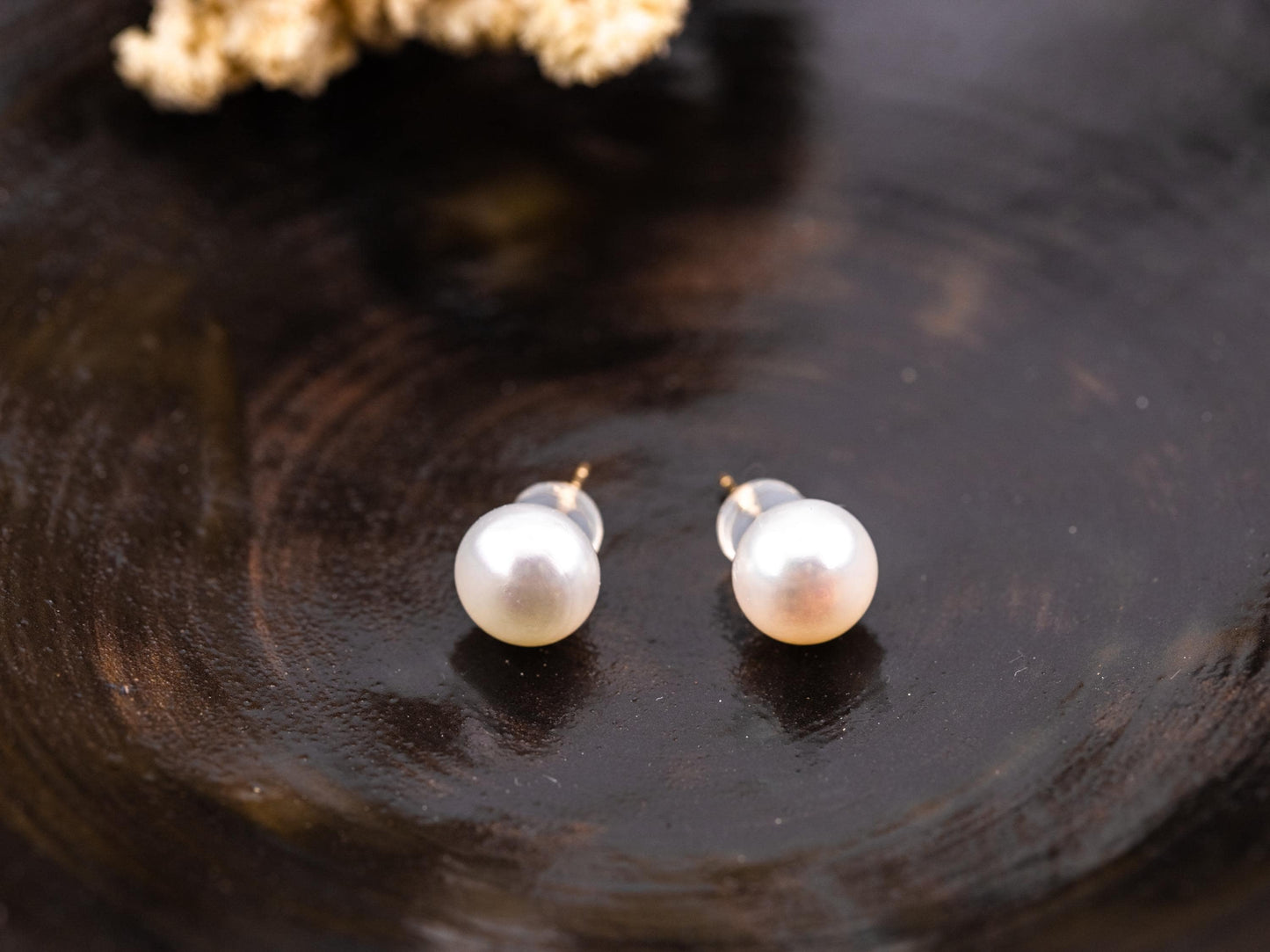 Vintage Pearl earrings vintage pearl stud earrings 14k solid gold