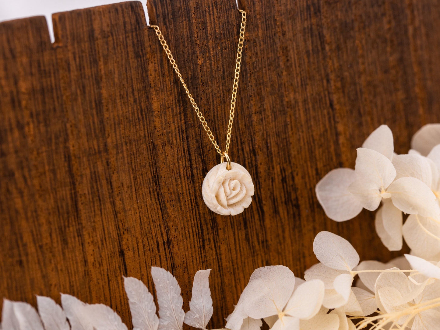 Vintage Ivory necklace pendant