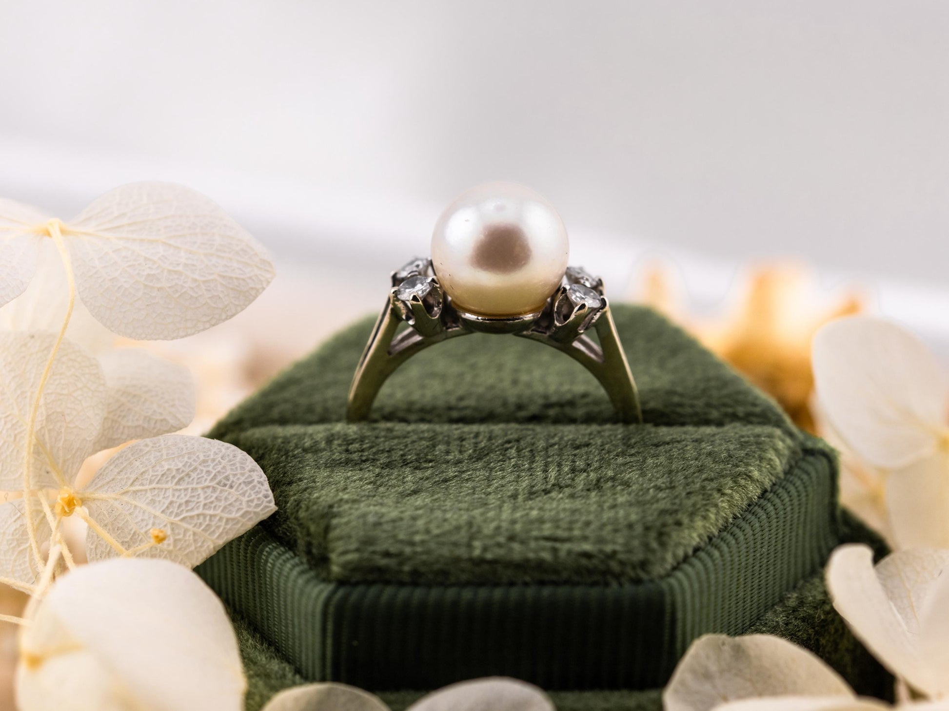 Vintage pearl and diamond ring akoya pearl 14k solid gold