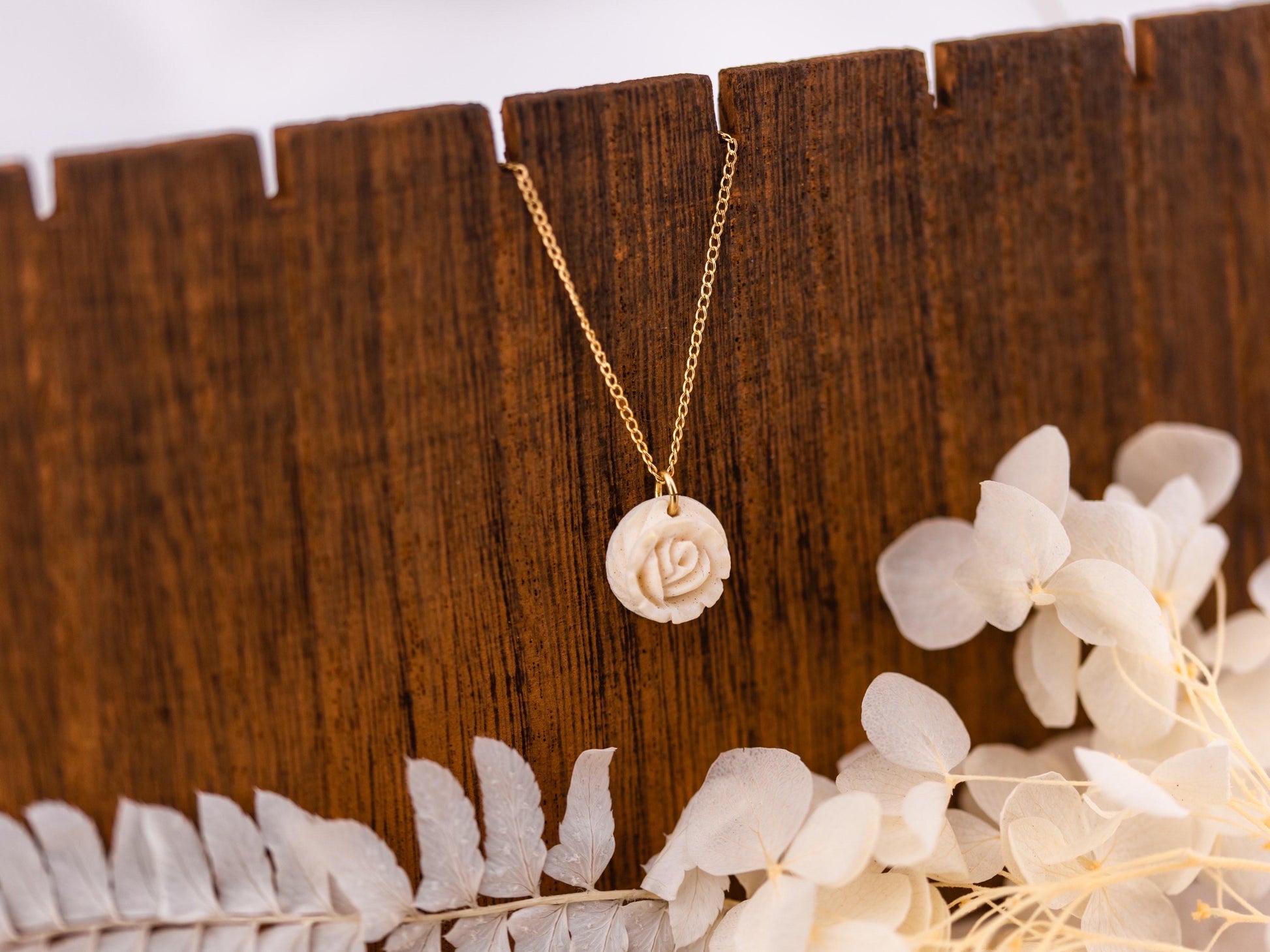 Vintage Ivory necklace pendant