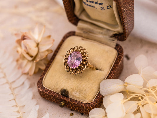 Vintage pink oval ring 10k solid gold