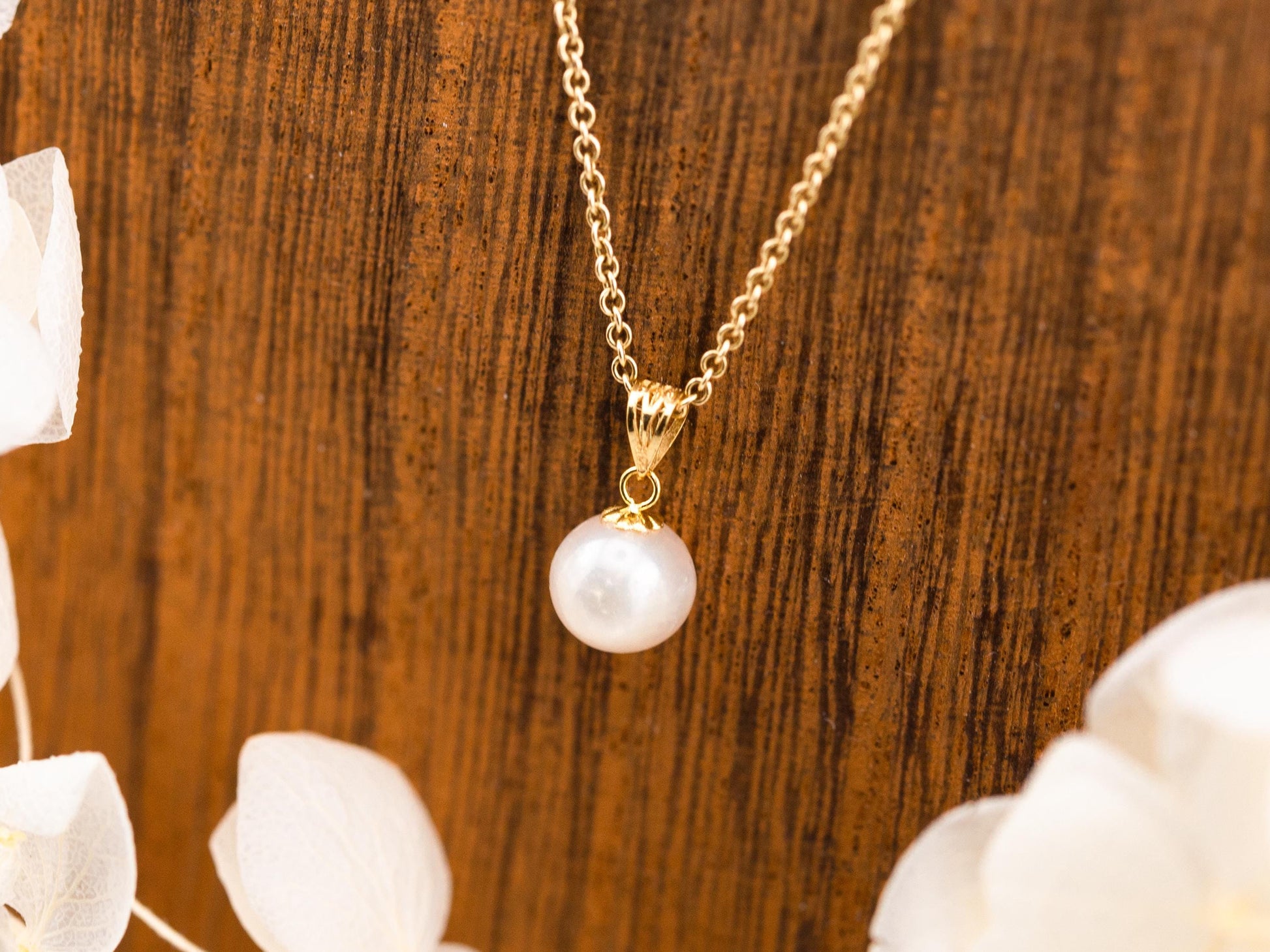 Vintage Pearl Necklace Pendant 14k Solid Gold Necklace