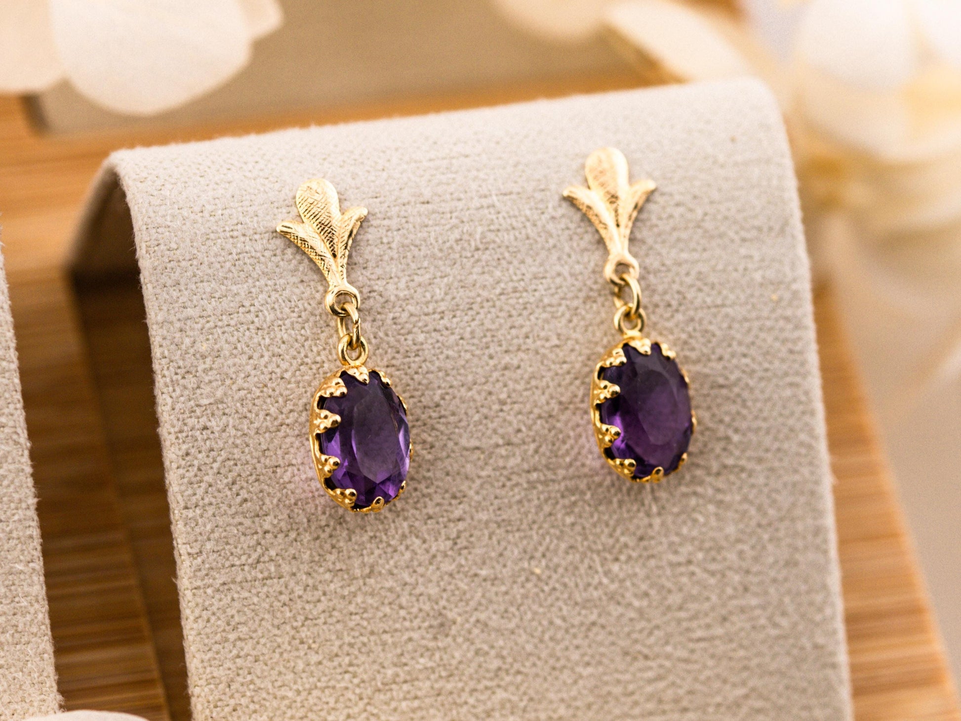 Vintage earrings drop oval amethyst earrings 14k solid yellow gold February birthstone earrings