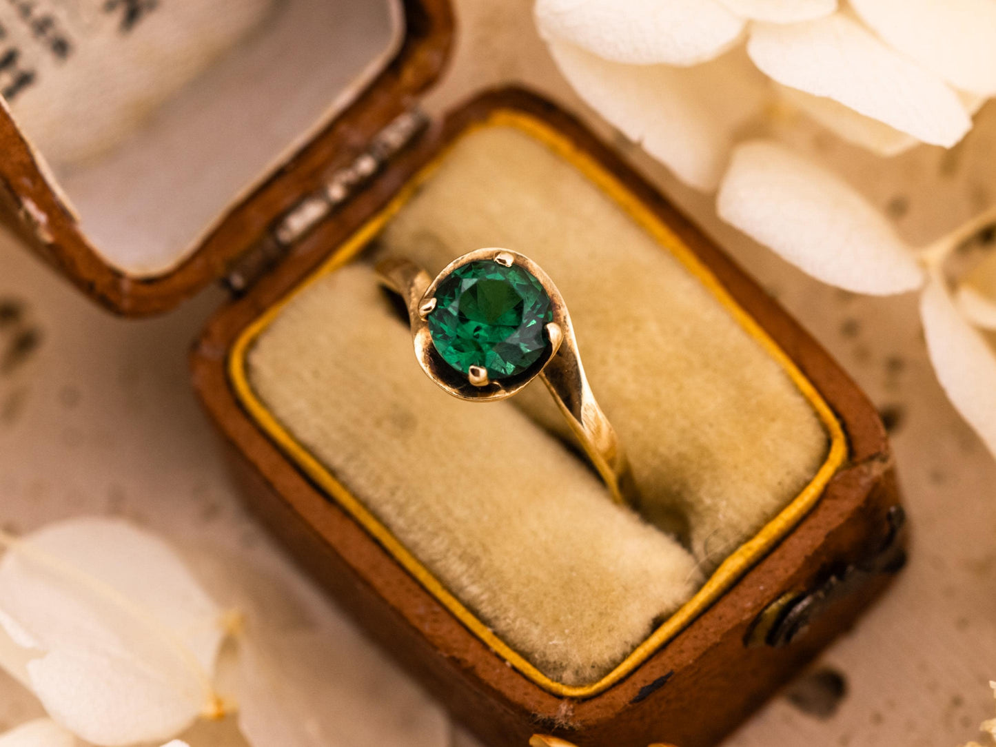 Vintage emerald ring 14k solid yellow gold round cut emerald solitaire ring