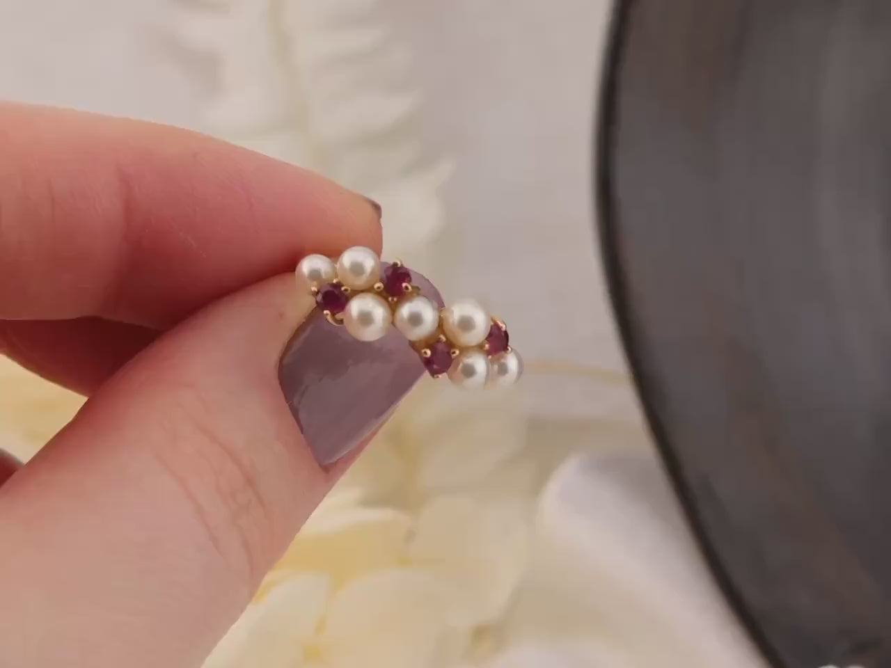 Vintage pearl and ruby ring 14k solid gold ring antique cluster round cut, size 7.25